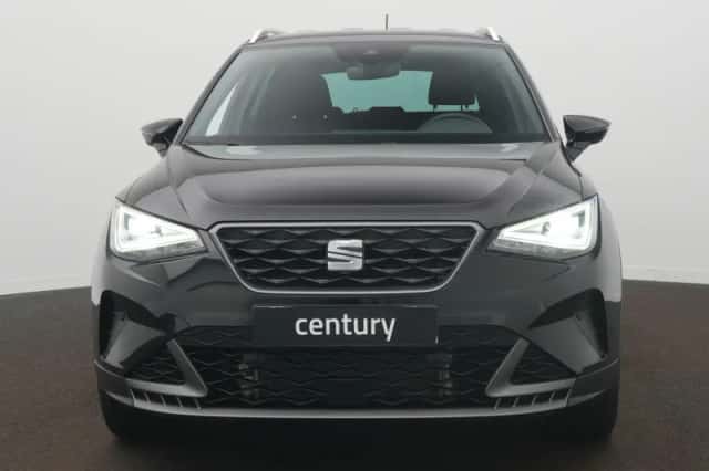 SEAT Arona (2024) thumbnail 3