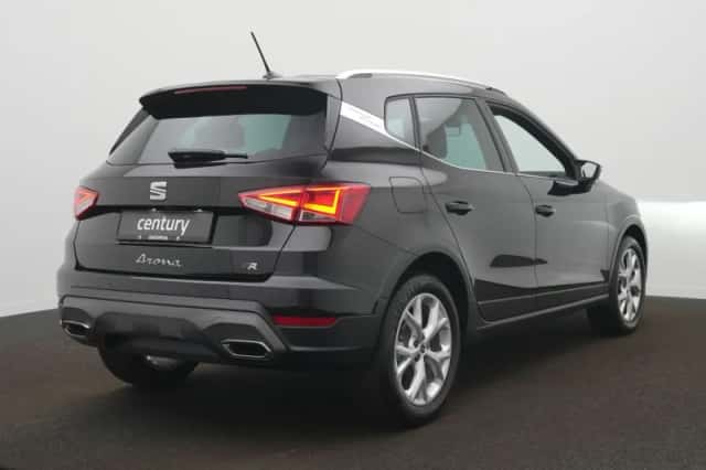 SEAT Arona (2024) thumbnail 6