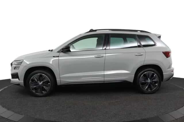 Škoda Karoq (2024) thumbnail 3