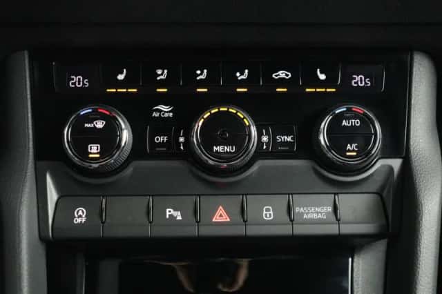 Škoda Karoq (2024) thumbnail 6