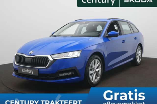 Škoda Octavia (2023) thumbnail 1