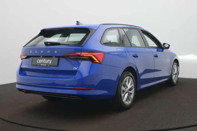 Škoda Octavia (2023) thumbnail 6