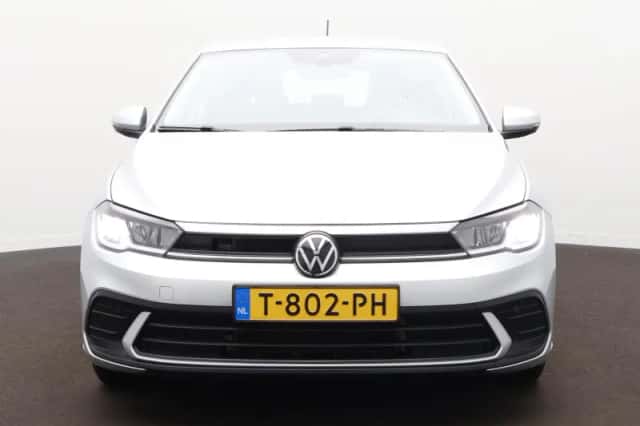 Volkswagen Polo (2023) thumbnail 3