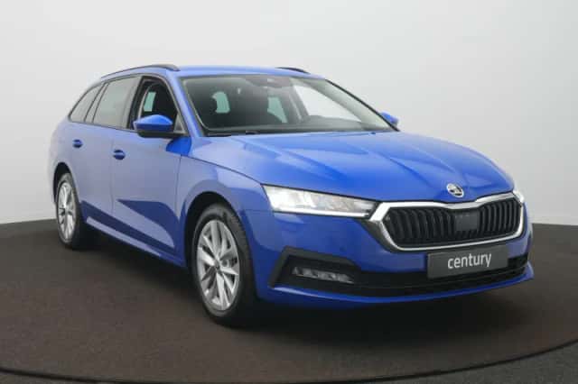 Škoda Octavia (2023) thumbnail 4