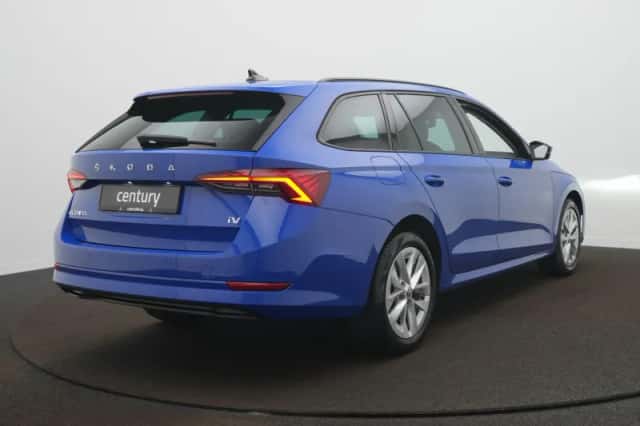 Škoda Octavia (2023) thumbnail 6