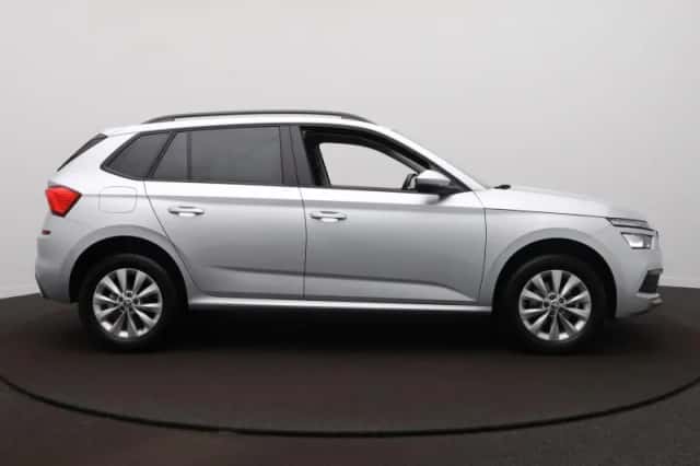 Škoda Kamiq (2022) thumbnail 5