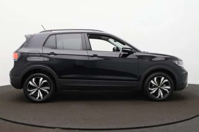 Volkswagen T-Cross (2027) thumbnail 4