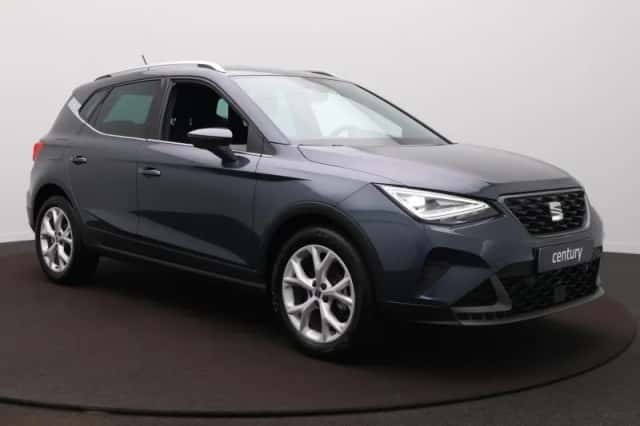 SEAT Arona (2025) thumbnail 4