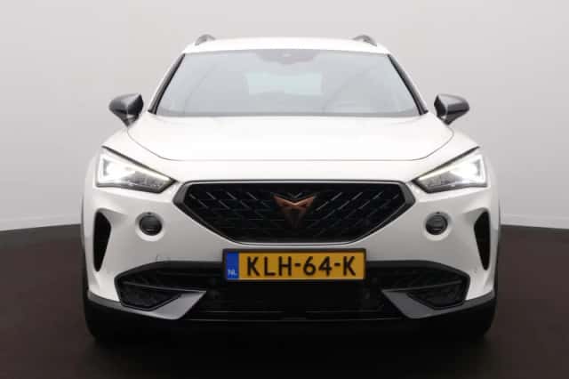 CUPRA Formentor (2024) thumbnail 3