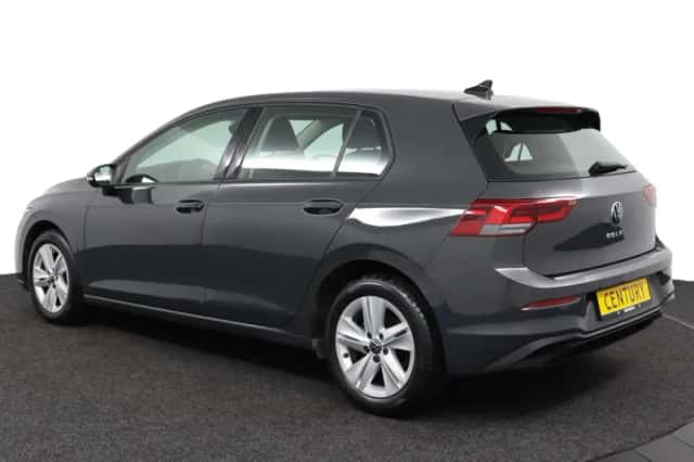 Volkswagen Golf (2021) thumbnail 5