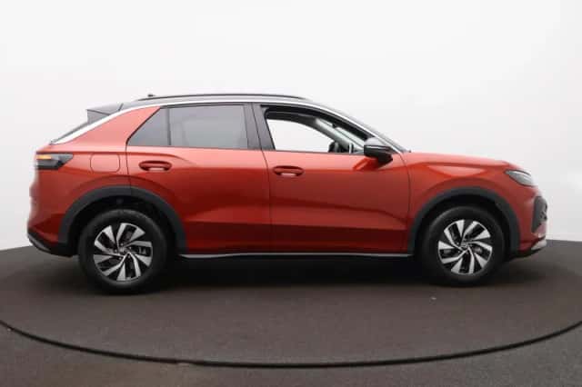 Volkswagen T-Roc (2026) thumbnail 4