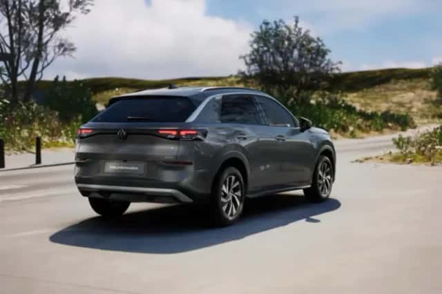 Volkswagen T-Roc (2026) thumbnail 3