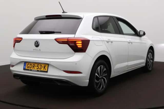 Volkswagen Polo (2024) thumbnail 6