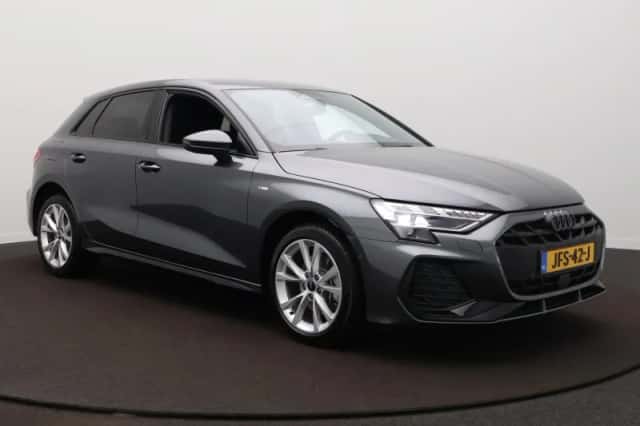 Audi A3 (2025) thumbnail 4