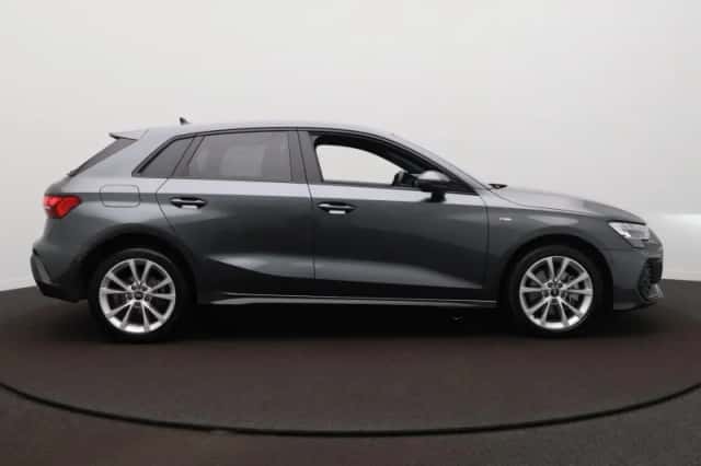 Audi A3 (2025) thumbnail 5