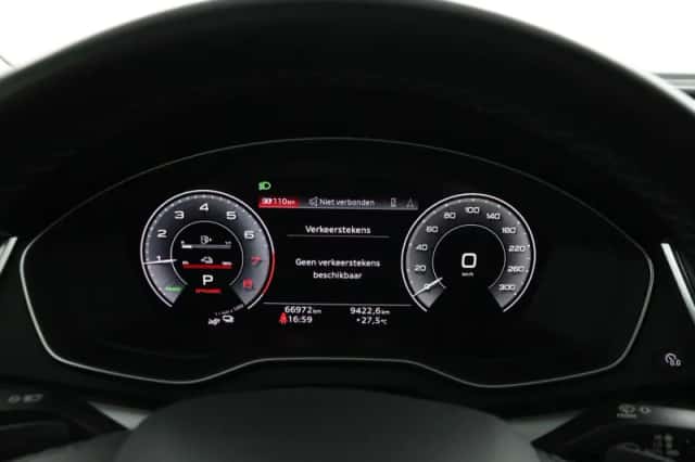 Audi Q5 (2022) thumbnail 5
