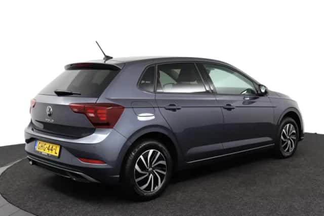 Volkswagen Polo (2024) thumbnail 3