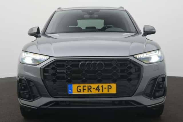 Audi Q5 (2024) thumbnail 4