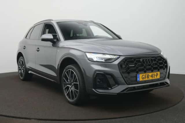 Audi Q5 (2024) thumbnail 5