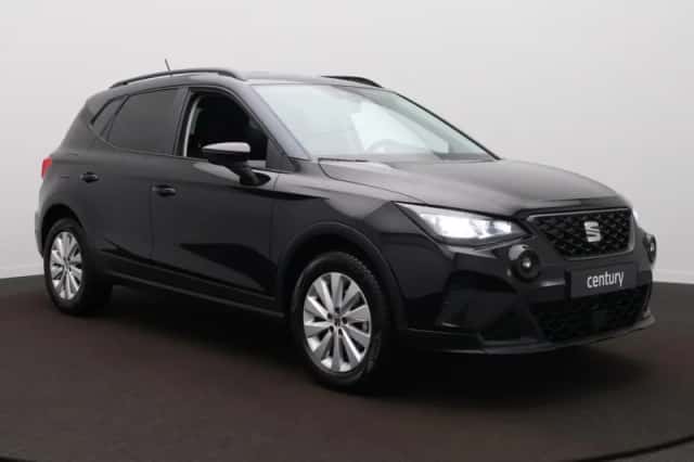 SEAT Arona (2022) thumbnail 3