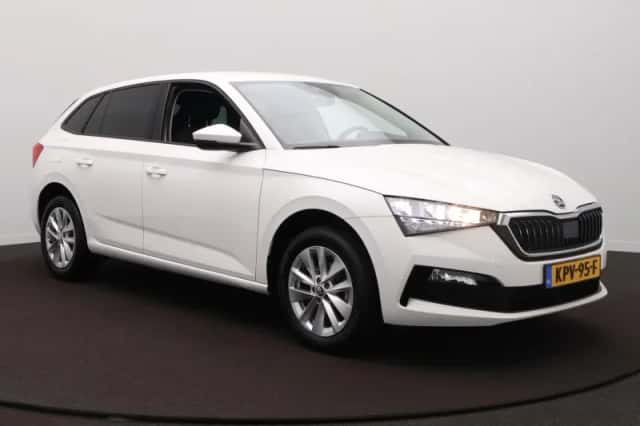 Škoda Scala (2023) thumbnail 3