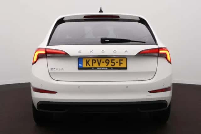 Škoda Scala (2023) thumbnail 6