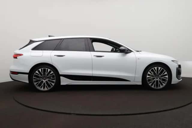 Audi A6 (2025) thumbnail 4