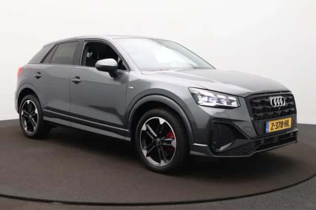 Audi Q2 (2024) thumbnail 3