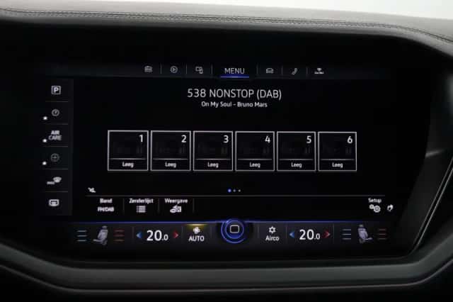 Volkswagen Touareg (2021) thumbnail 6