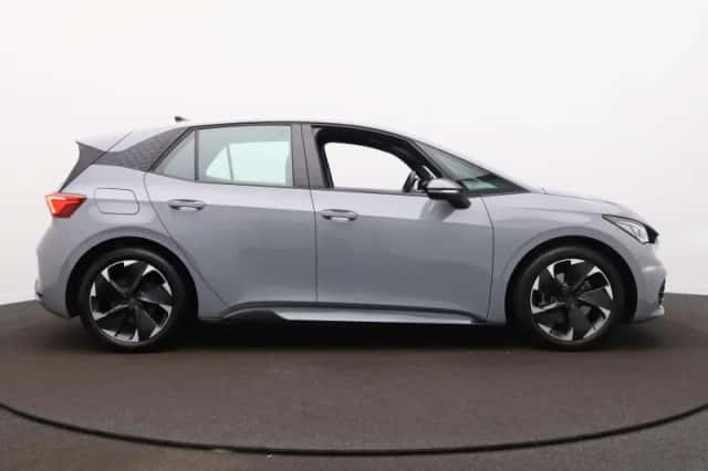 CUPRA Born (2024) thumbnail 4