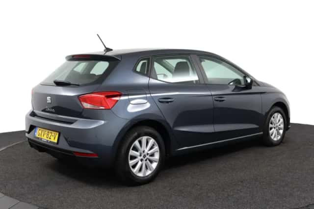 SEAT Ibiza (2024) thumbnail 2