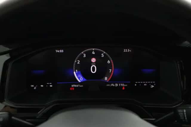 Volkswagen Polo (2024) thumbnail 5