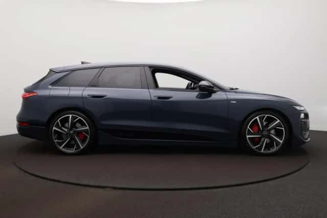 Audi A6 (2025) thumbnail 4
