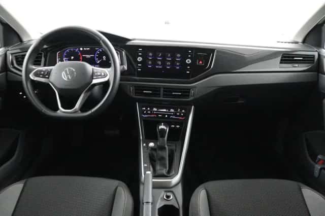 Volkswagen Polo (2024) thumbnail 4