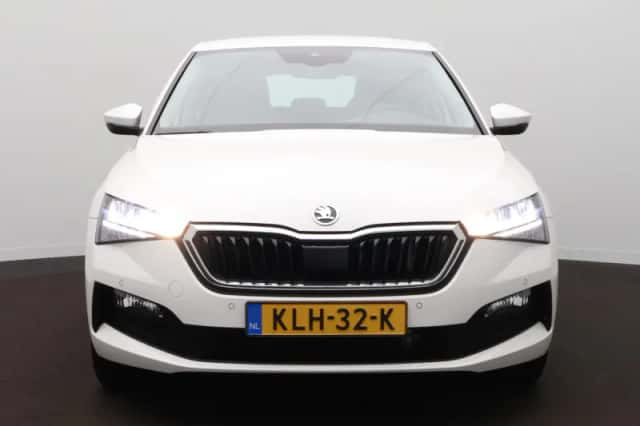 Škoda Scala (2023) thumbnail 2