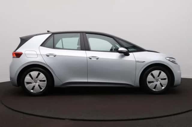 Volkswagen ID.3 (2023) thumbnail 4