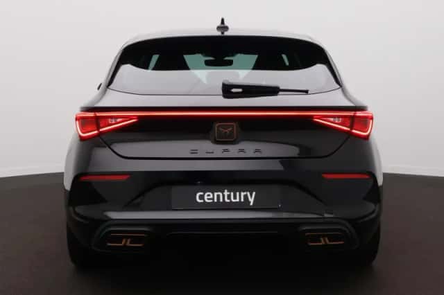 CUPRA Leon (2023) thumbnail 6