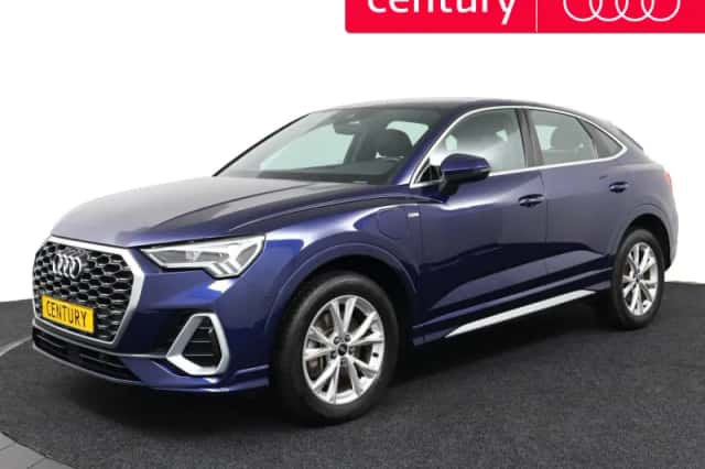 Audi Q3 Sportback (2022) thumbnail 1