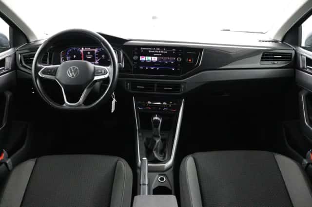 Volkswagen Polo (2024) thumbnail 4