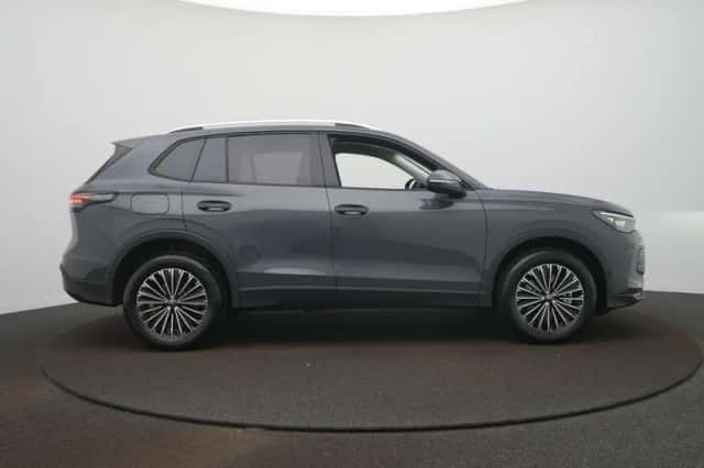 Volkswagen Tiguan (2026) thumbnail 4