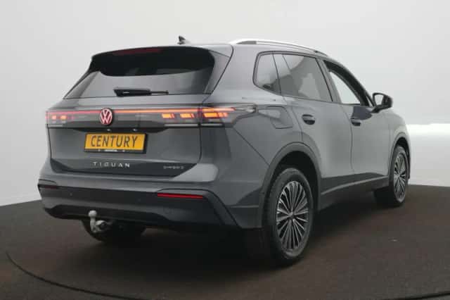 Volkswagen Tiguan (2026) thumbnail 5