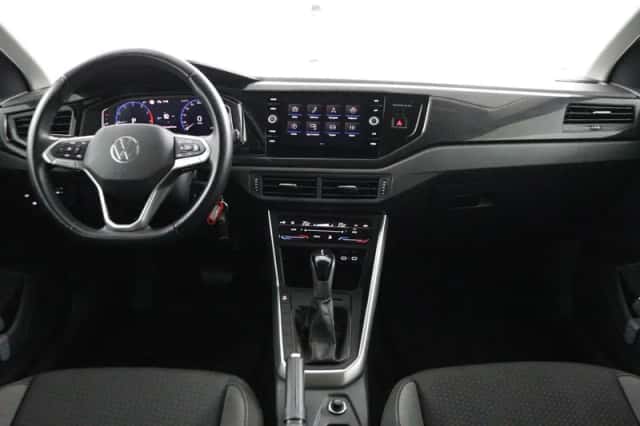 Volkswagen Polo (2024) thumbnail 4