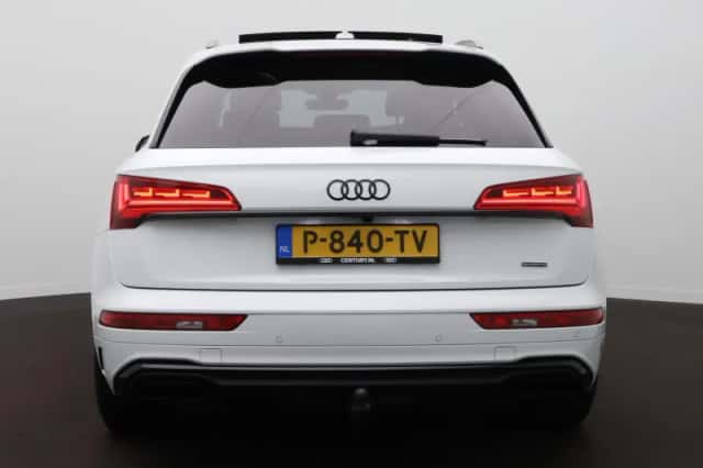 Audi Q5 (2022) thumbnail 6