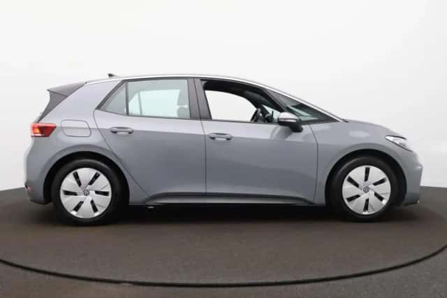 Volkswagen ID.3 (2024) thumbnail 4
