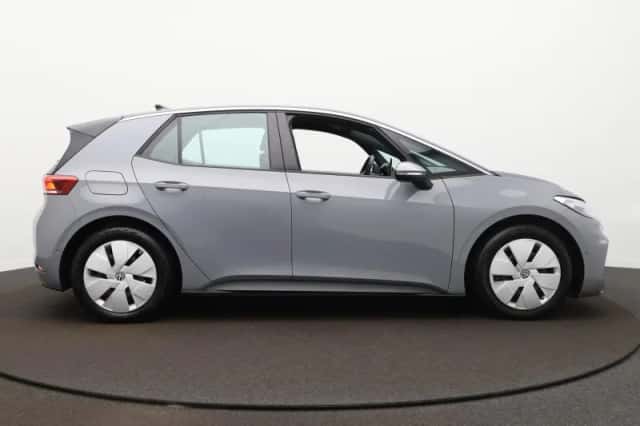 Volkswagen ID.3 (2024) thumbnail 4