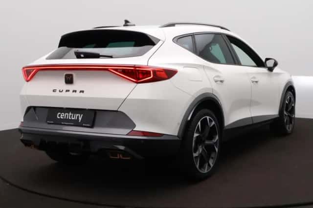 CUPRA Formentor (2024) thumbnail 5