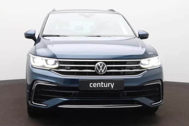 Volkswagen Tiguan (2023) thumbnail 2