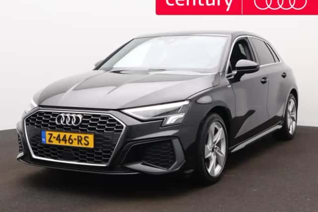Audi A3 (2024) thumbnail 1