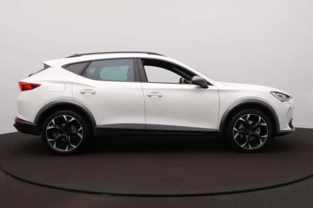 CUPRA Formentor (2024) thumbnail 5
