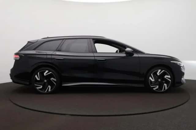 Volkswagen ID.7 (2026) thumbnail 4